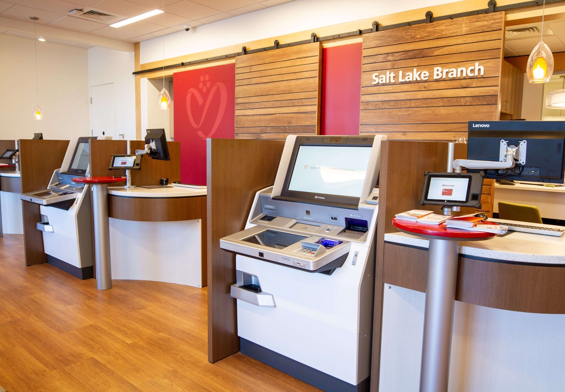 Top Trends in Interactive Banking: Enhancing Customer Experience