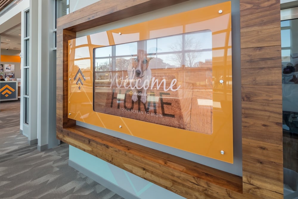 digital touchscreen in bank