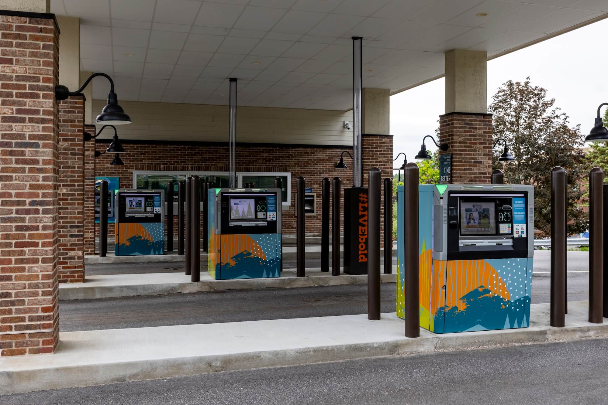 drive up atm itm wrap
